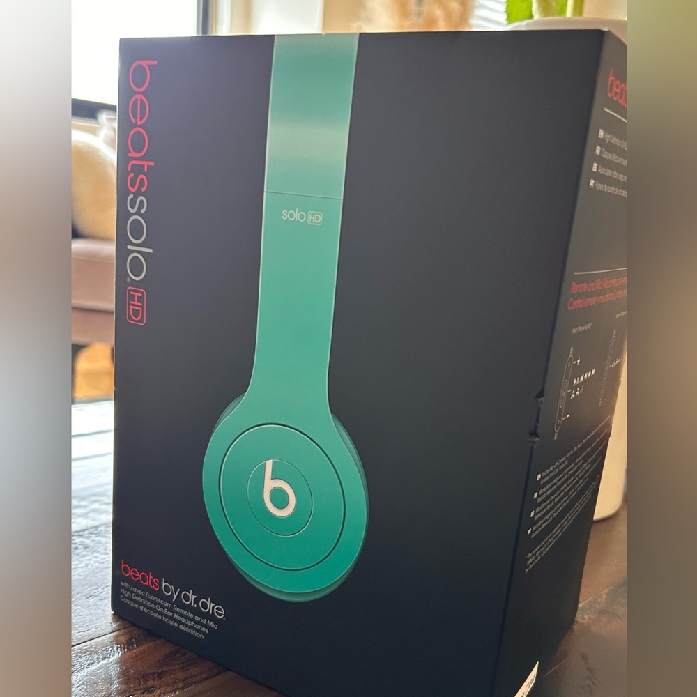 Beats by Dr Dre headphones